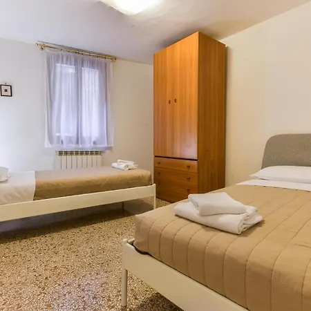 Mimosa * Венеция